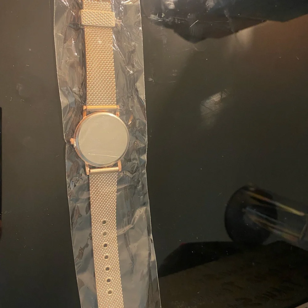 Watch - Picture 2 of 2